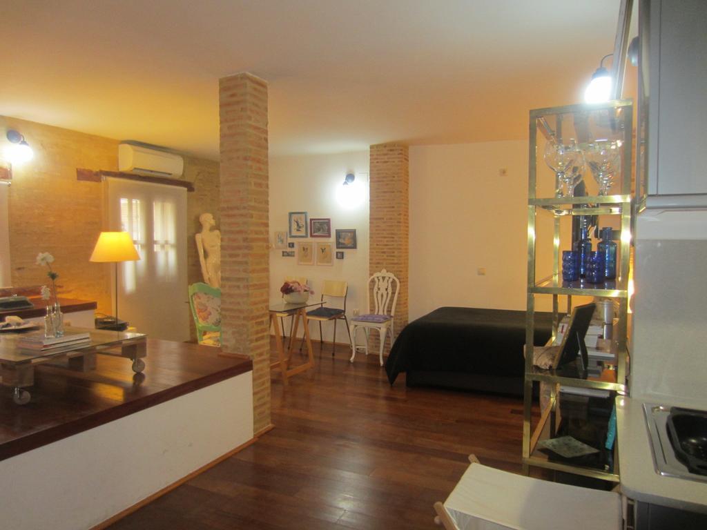 Apartament Living Valencia Studio Serranos Pokój zdjęcie
